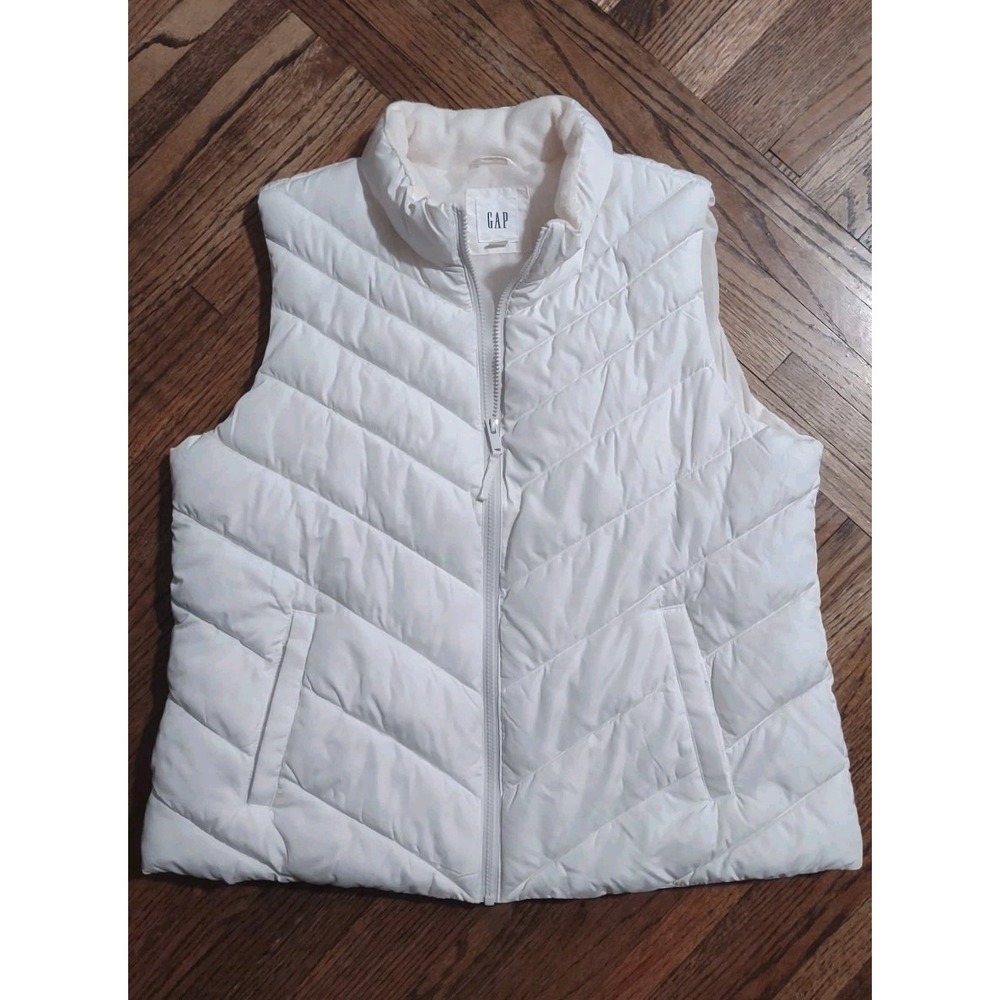 Gap Womens XL White Puffer Vest Chevron Quilted Full Zip Mock Neck Fleece Lined